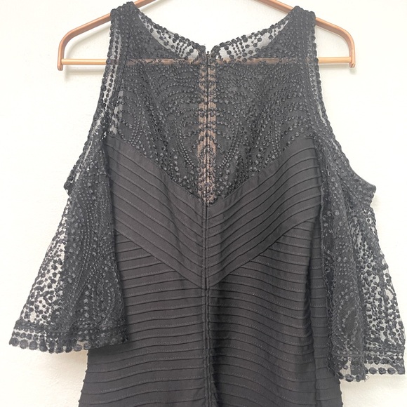 Tadashi Shoji Esme Dress, Black Sz M / sz 8 - Picture 10 of 13